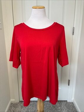 LuLaRoe Bright Red Short Sleeve Scoop Neck Top, Medium